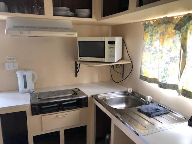 Batemans Bay Holiday Park & Hostel Exterior foto